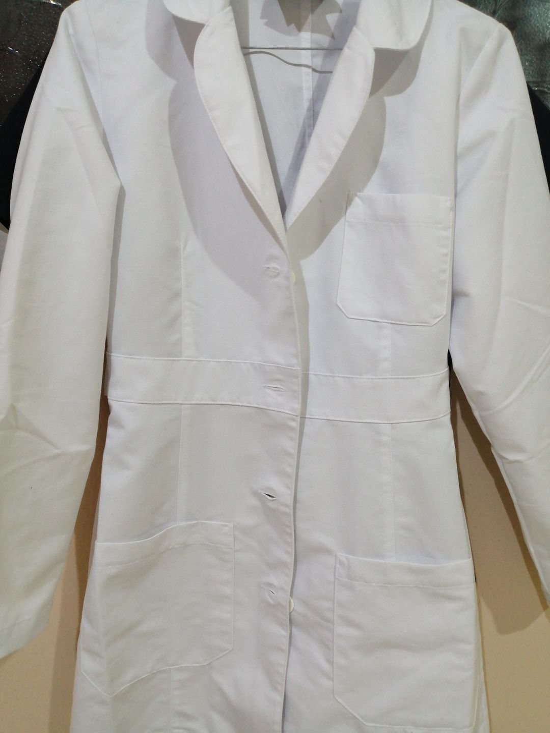 Customer photo review of لابكوت ليلي جريز اناتومي ~ Lily Lab Coat Grey's Anatomy