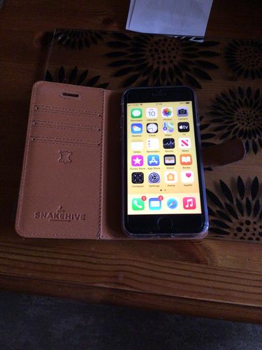 Customer photo review of Apple iPhone SE 2020 Refurbished SIM Free