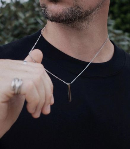 Customer photo review of Minimal Bar Necklace - Silver