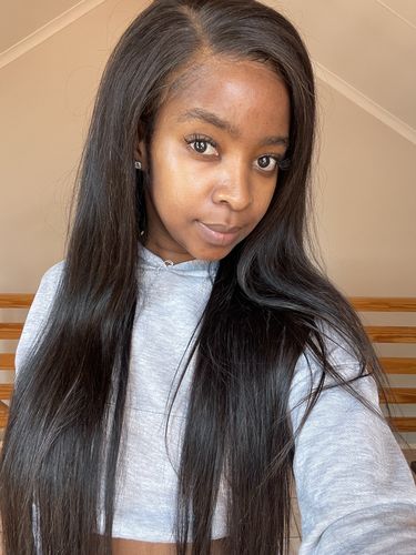 Customer photo review of CHLOE - Peruvian 13x4 Lace Front Wig
