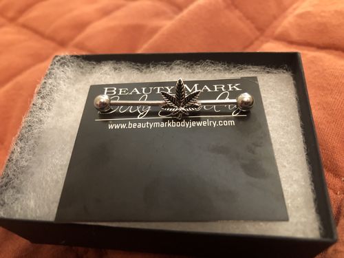 Customer photo review of Pot Leaf Industrial Barbell