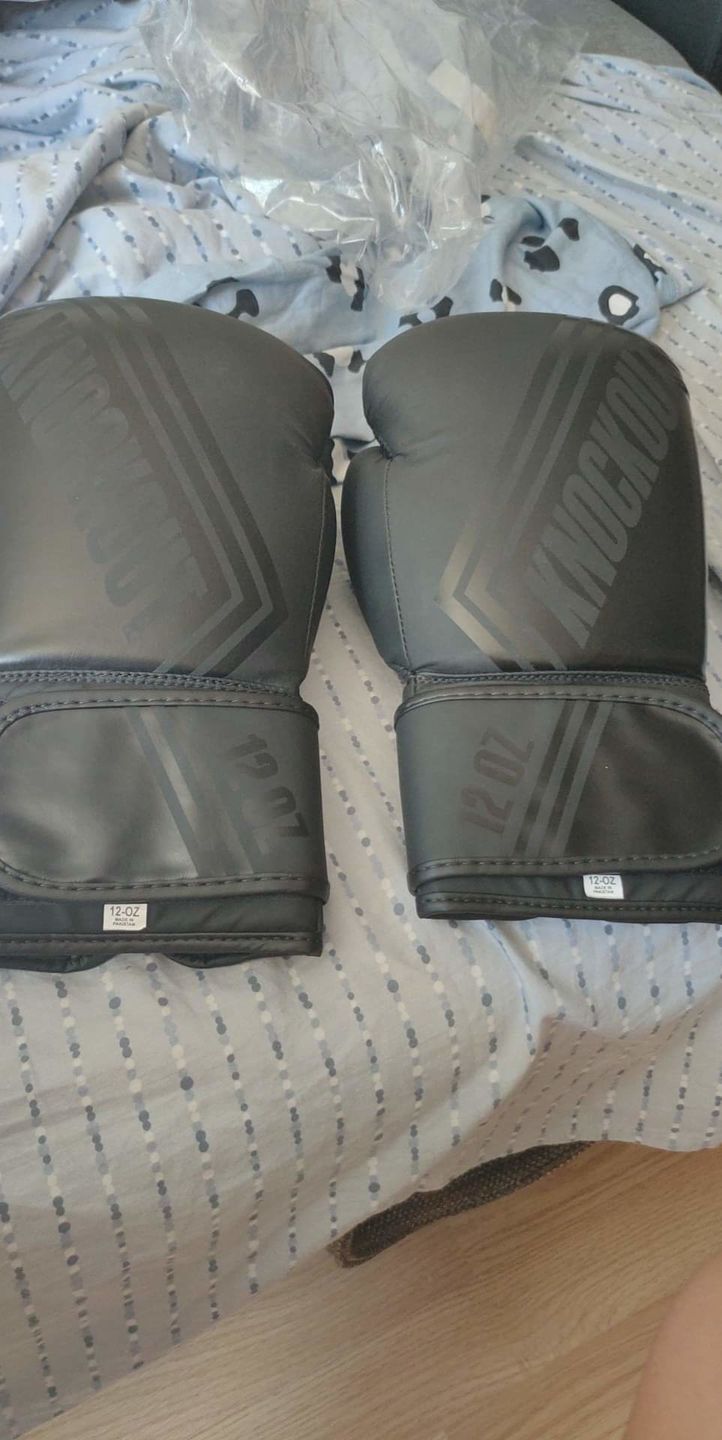 Customer photo review of Manusi Box Knockout Fighter 2.0