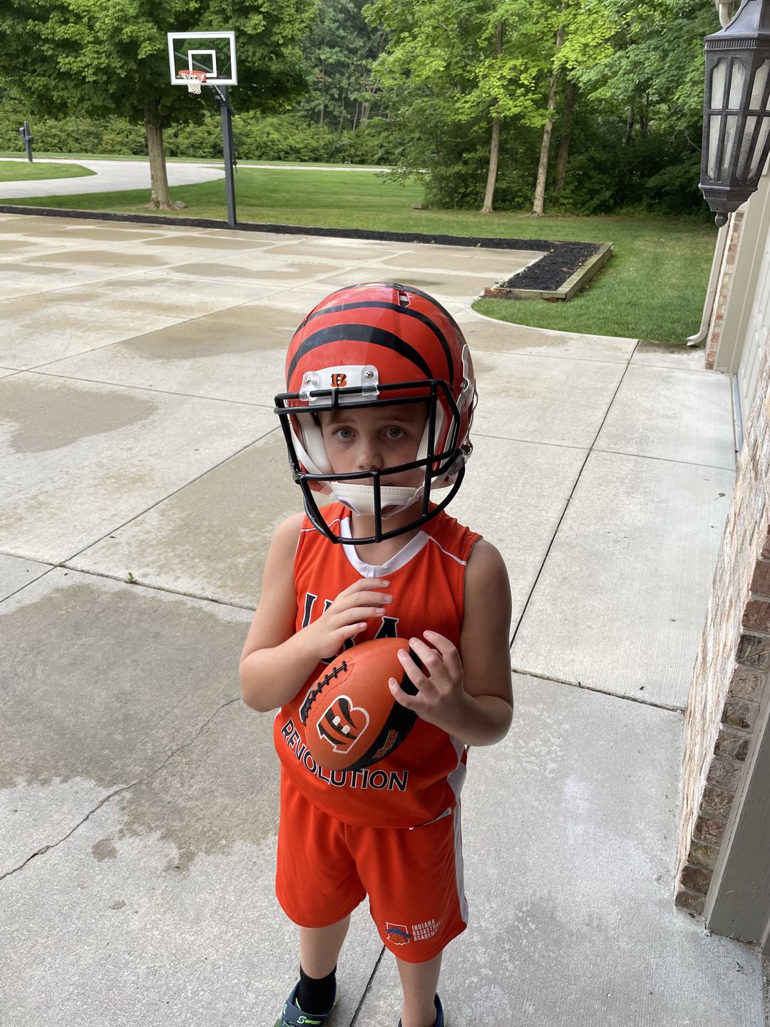 Customer photo review of Cincinnati Bengals Riddell Revolution Speed Authentic Football Helmet