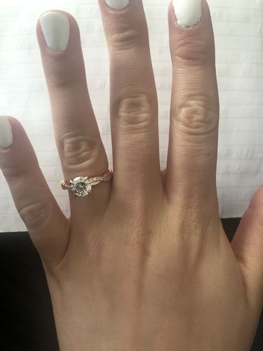 Customer photo review of Louily 1.25 Carat Twist Round Cut Engagement Ring In Sterling Silver