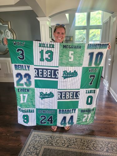 Customer photo review of Classic T-Shirt Blanket