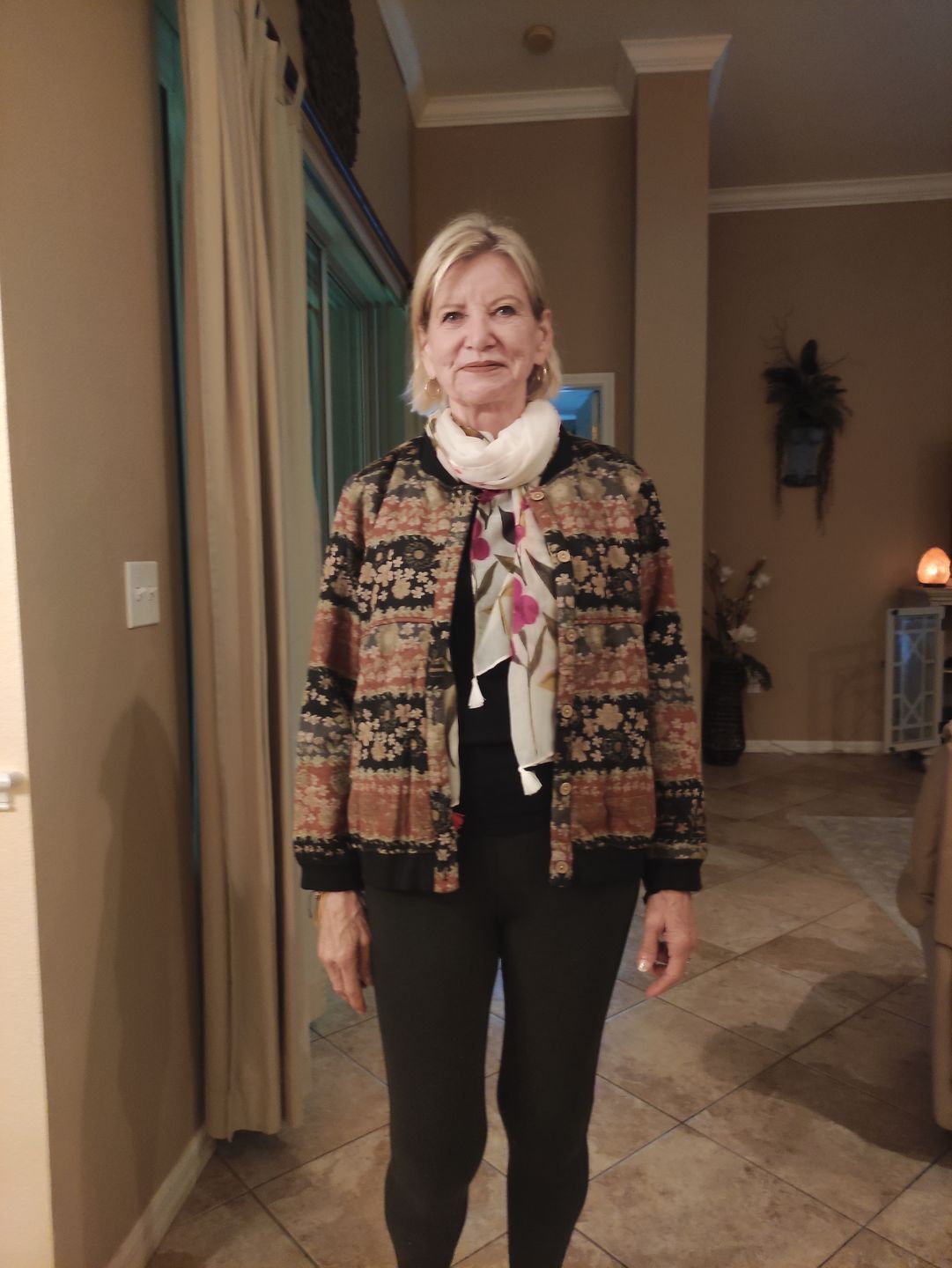 Customer photo review of Seaside Women Floral Print Tassel Scarf