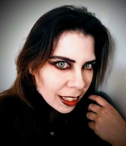 Customer photo review of [US Warehouse] New York Grey Prescription Contact Lenses