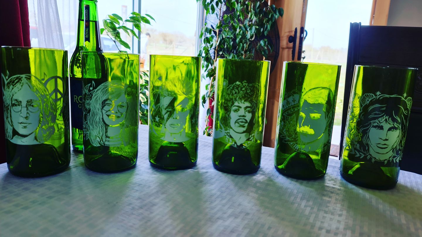 Customer photo review of Vasos Rockstar Juego de 6 Vasos