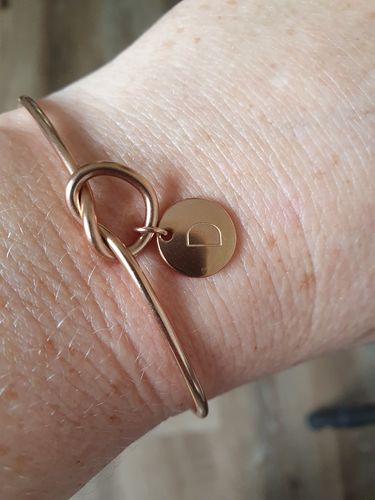 Customer photo review of AC Initial in Knot Bracelet