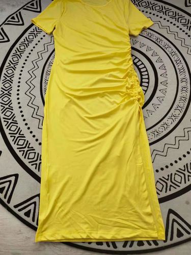 Customer photo review of Abstract Print Smart High Split Midi Dress