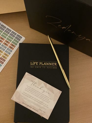 Customer photo review of Life Planner Box Premium