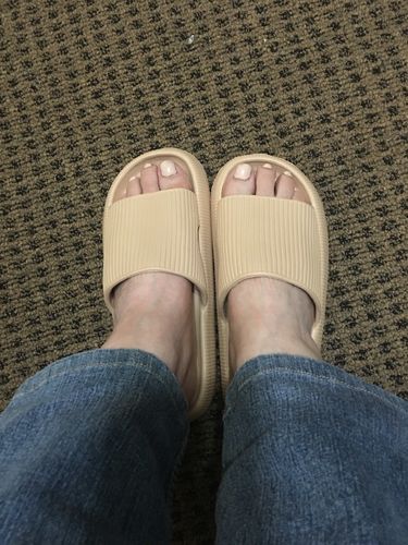 Customer photo review of Confort Orthopédiques - Claquettes Ultra Douces Pour Femme