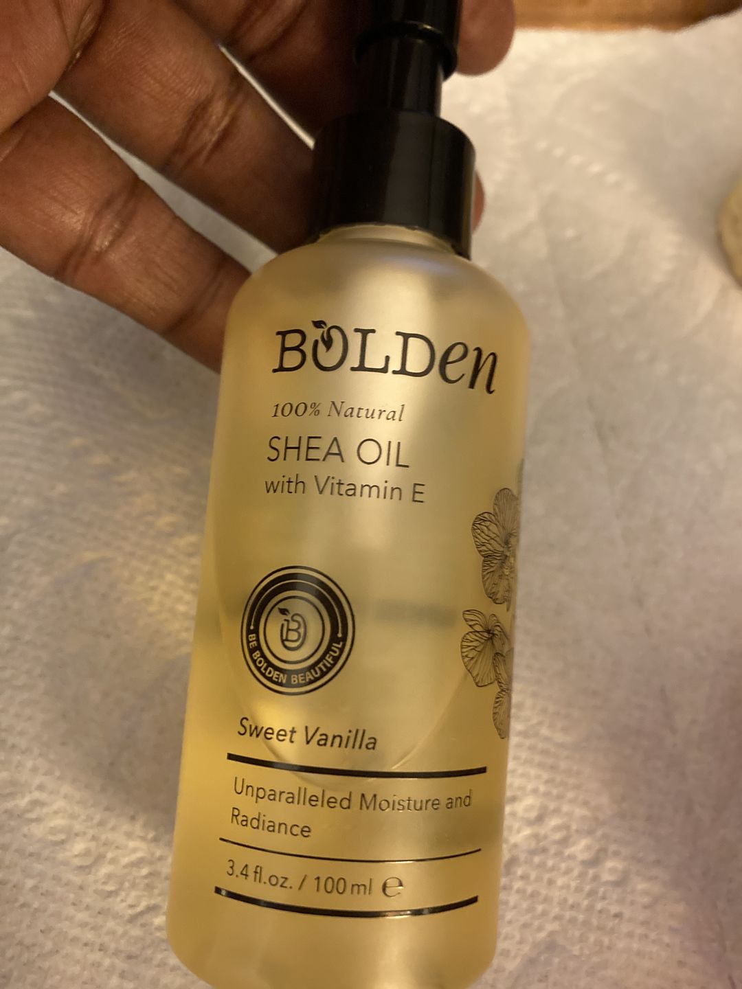 Customer photo review of Sweet Vanilla Shea Butter Oil, 3.4 Fl Oz