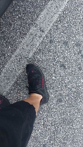 Customer photo review of Maven Waterproof Non-Slip Flexible Steel Toe Sneaker