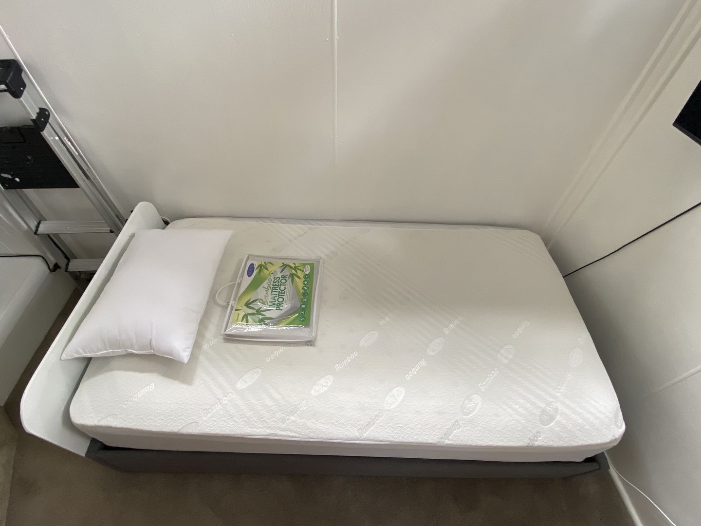 Customer photo review of Bamboo Waterproof Mattress Protector