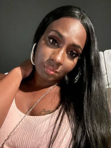 Customer photo review of Flare Brown Contact Lenses