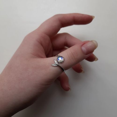 Customer photo review of Whale Tail Crystal Ring