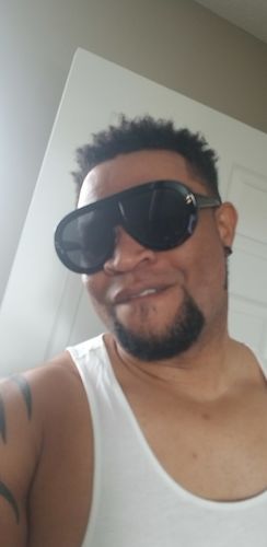 Customer photo review of Mimic Sunglasses