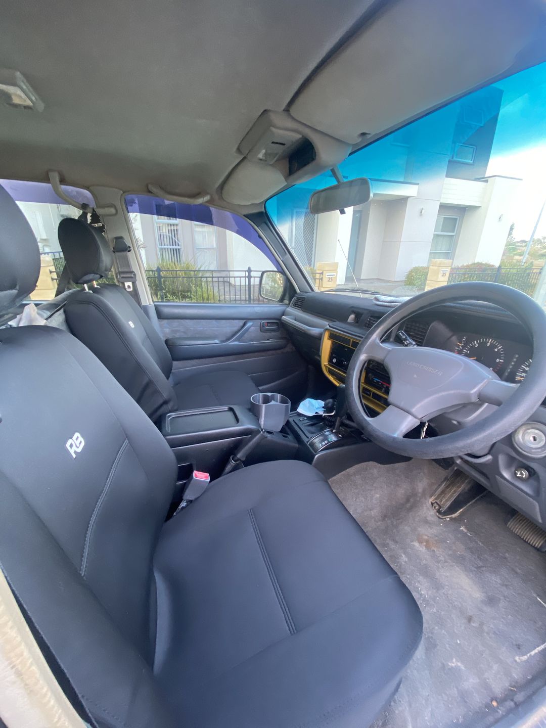 Customer photo review of Toyota LandCruiser 80 Series Neoprene 2x Front Seat Covers (Available)