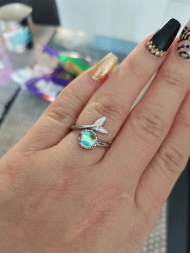 Customer photo review of Whale Tail Crystal Ring