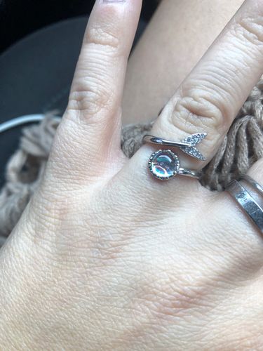 Customer photo review of Whale Tail Crystal Ring