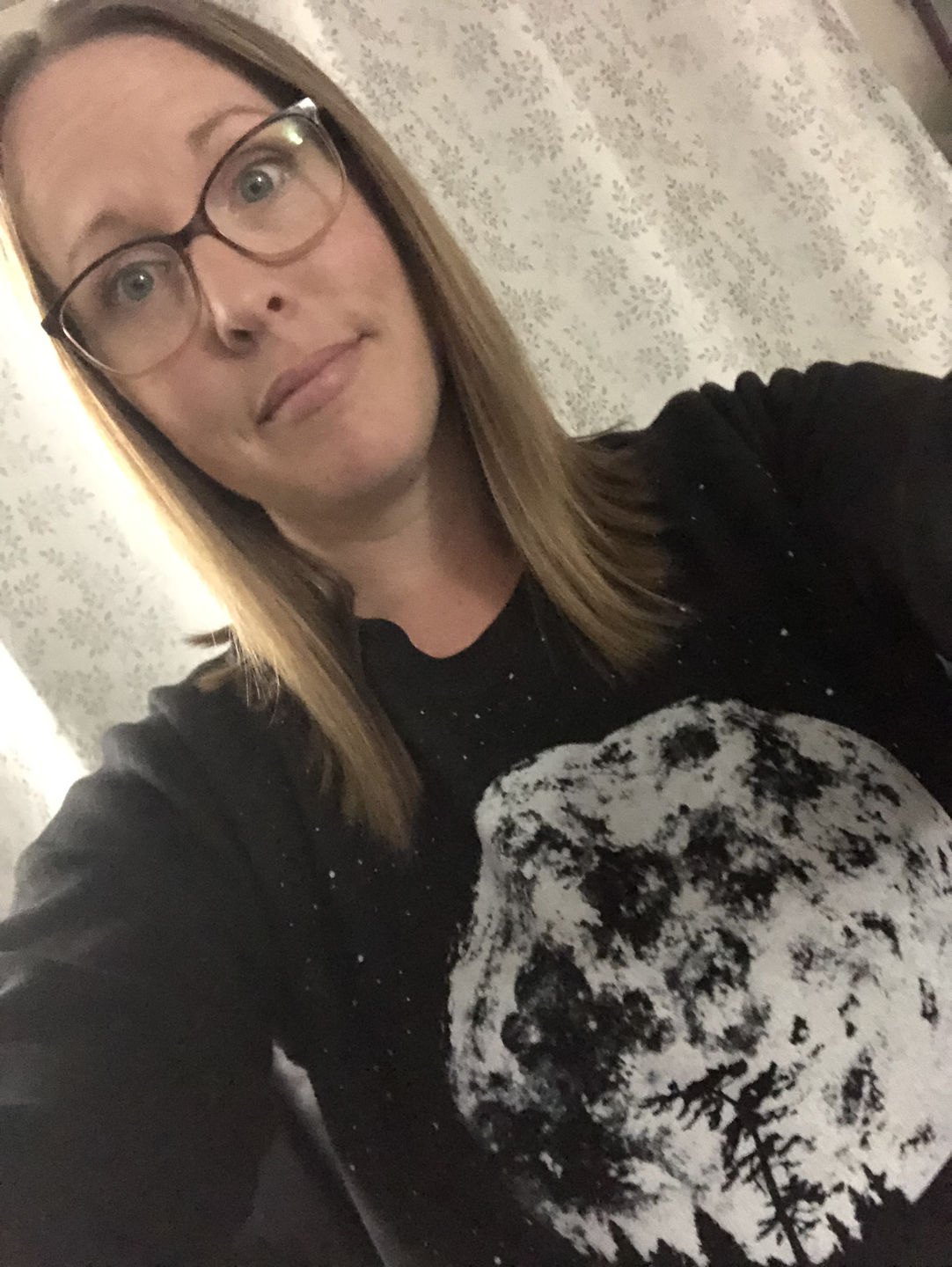Customer photo review of 2021 Adult Women’s Crew - Lights will guide you home