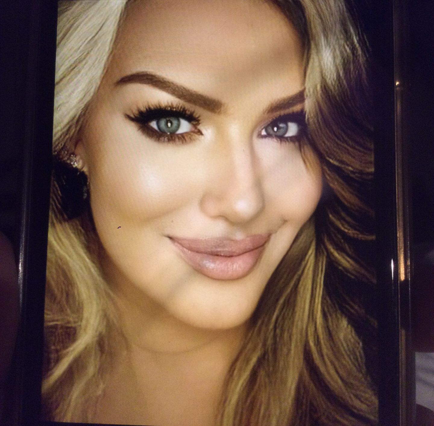 Customer photo review of Inspired by Flowerbomb - 14 - Intense