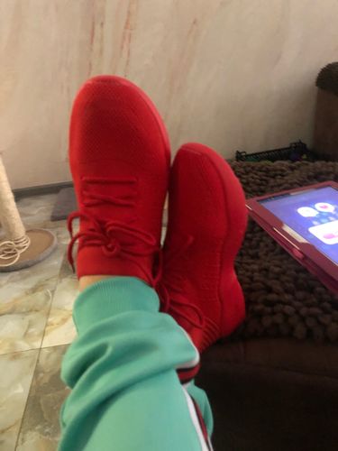 Customer photo review of 🔥AUTUMN SALE 60% OFF🔥 WOMEN CASUAL SNEAKERS (BUY 2+ GET 10% OFF PER ITEM)