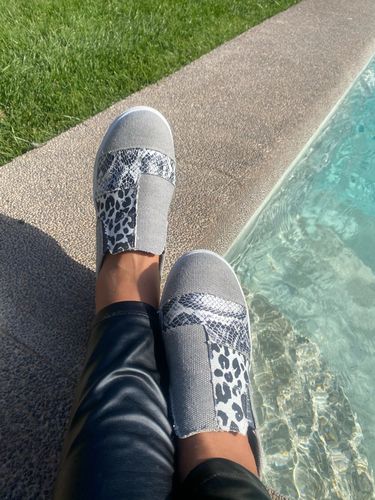 Customer photo review of Chaussures Orthopédiques Pour Femme En Toile Plat