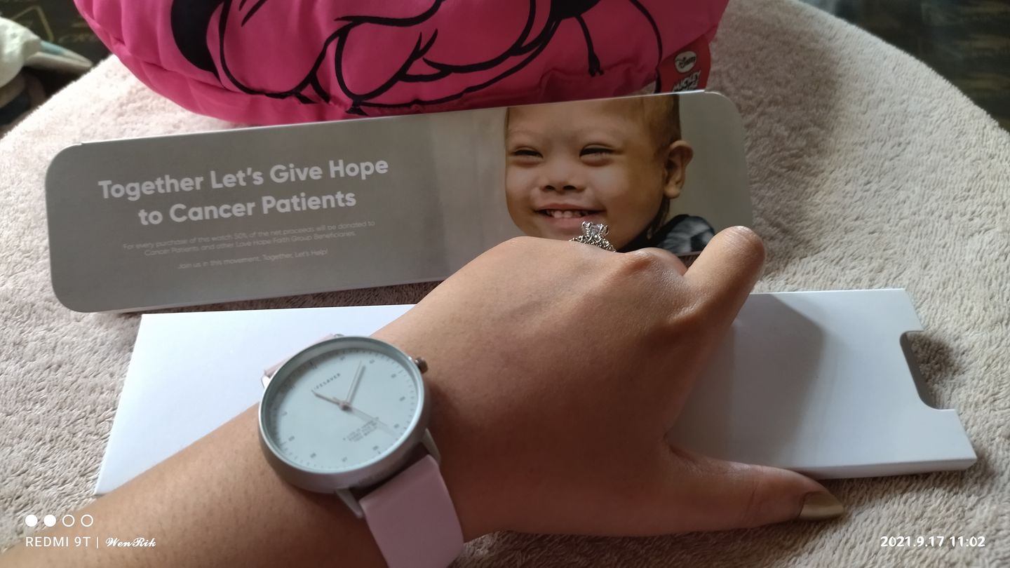Customer photo review of Life Saver Watch 4.0 – Pink