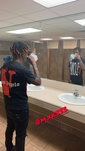 Customer photo review of VLONE X PALM ANGELS T-Shirt
