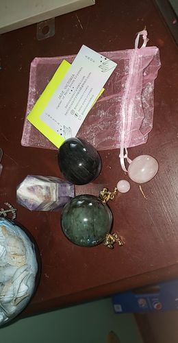 Customer photo review of Hello Souls Crystals Gift Cards