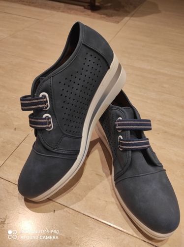 Customer photo review of Chaussures Orthopédiques à Plateforme Confortables Pour Femme