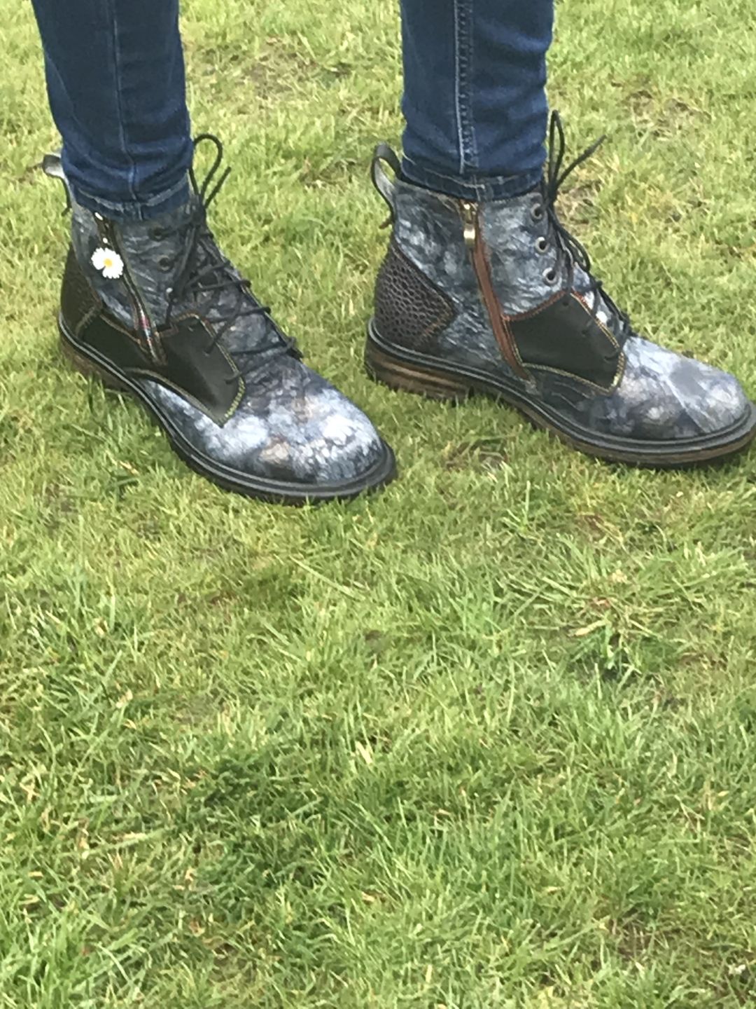 Customer photo review of Genuine Leather Vintage Boots