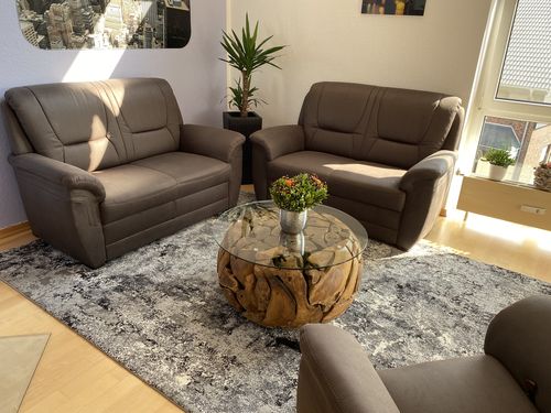 Customer photo review of Wurzelholz Tisch XILON mit Glasplatte 80cm