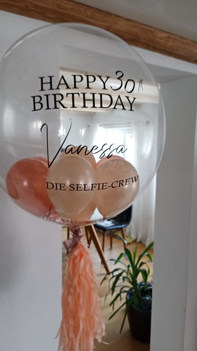 Customer photo review of Nude Designer Ballon