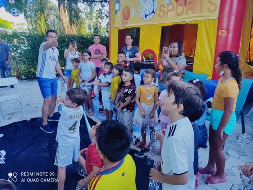 Customer photo review of Large Number Six Pinata Blue Color Sports Themed