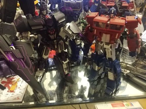 Customer photo review of Daban 9907 IDW Optimus Prime (KO Generation Toy GT-03 GT03) 24cm