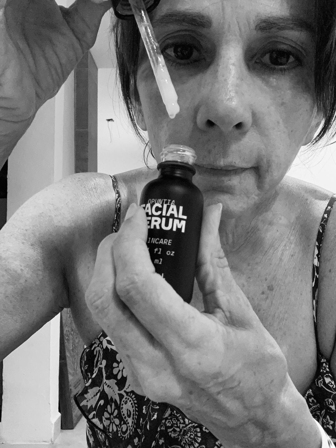 Customer photo review of Opuntia Facial Serum / Suero Facial Opuntia