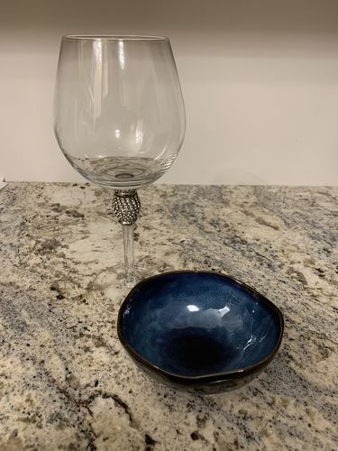 Customer photo review of Ocean Waves Deep Blue Bowls