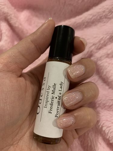 Customer photo review of BALSAMIC SANDALWOOD PERFUME OIL