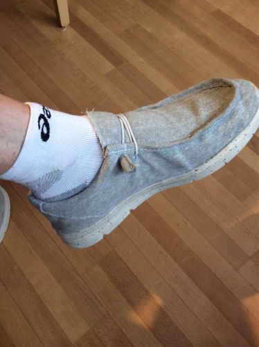 Customer photo review of Ultralight Mens Canvas Shoes