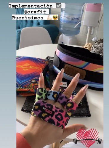 Customer photo review of Guantes Pesas GRAB Print Happy