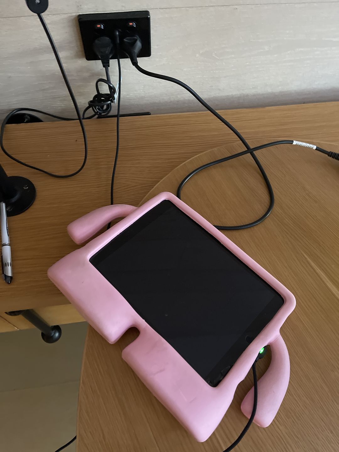 Customer photo review of Titan Smart Cable™ (3-Pack)+2 FREE