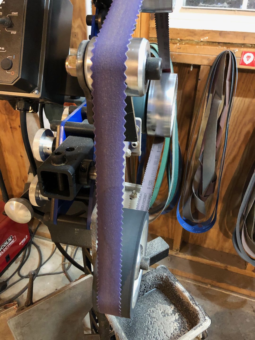 Customer photo review of 2 X 72  Inch Scalloped Aluminum Oxide Sanding Belts, 3 Pack
