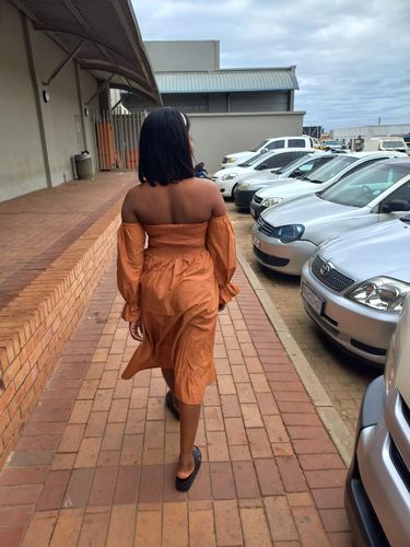 Customer photo review of Brazilian BLUSH 10A Bob Lace Wig - 12"