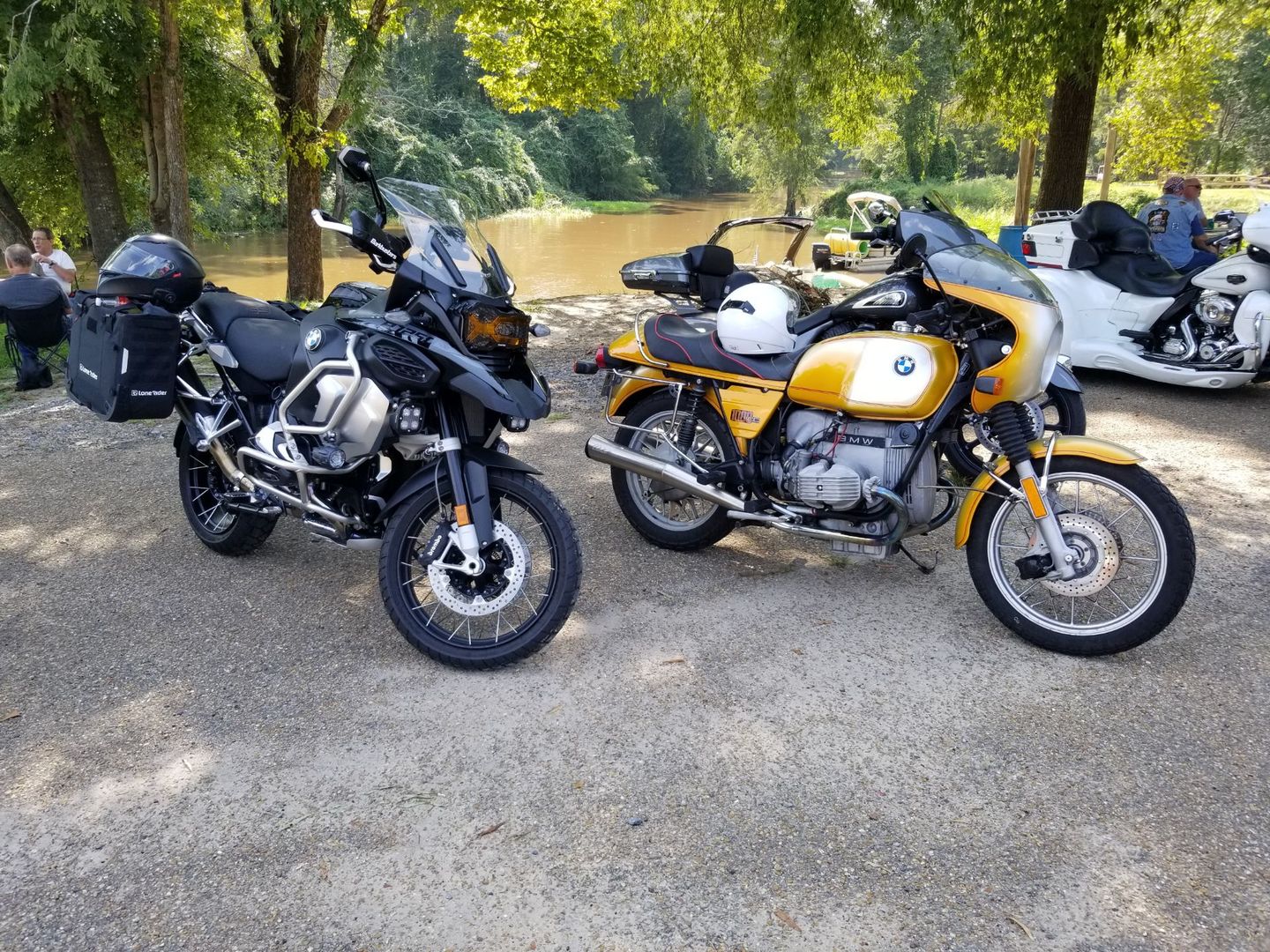 Customer photo review of MotoBag Quick Release System