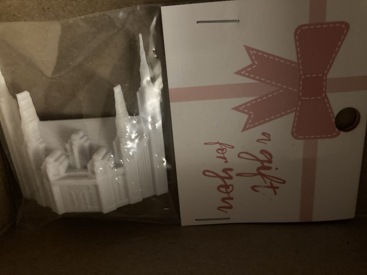 Customer photo review of 10 Temple Magnets - Gift Ready