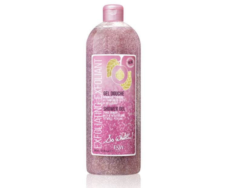 Customer photo review of Fair and White So White! Exfoliating Shower Tonic Scrub 940ml / 31.78 fl oz