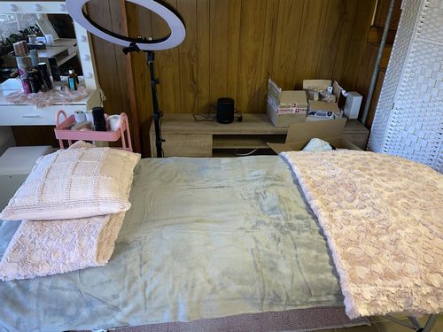 Customer photo review of Online Lash Course Incl. RINGLIGHT AND BEAUTY BED - AUS RESIDENTS ONLY